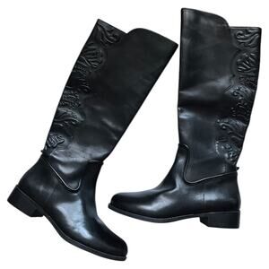 Gianni Bini NWT Maddox Embossed Leather Boots